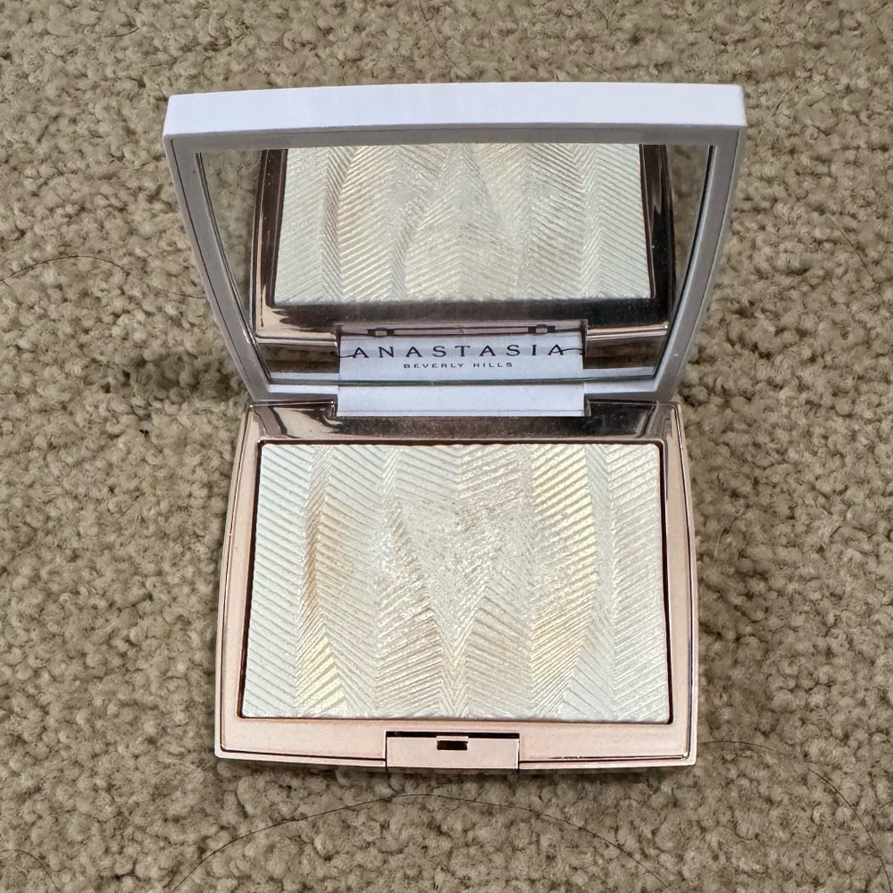 ABH "Iced Out" highlighter
